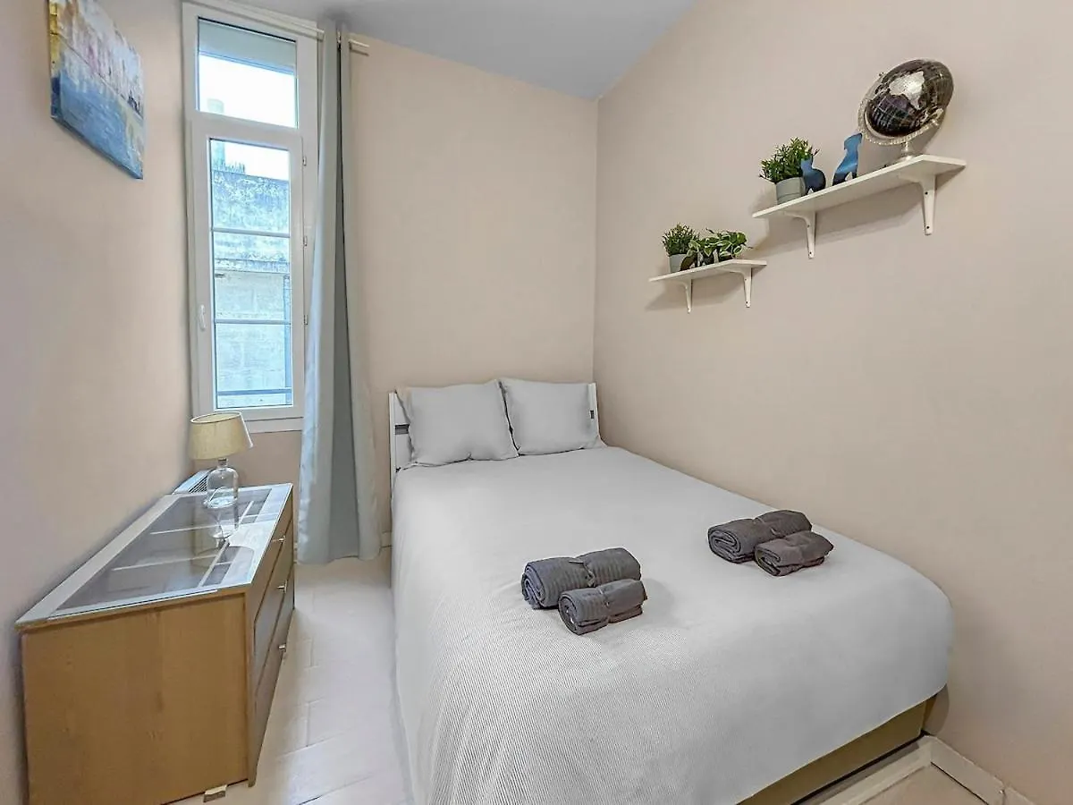 Apartment Ferienwohnung Sejour Authentique En Plein Centre D Avignon