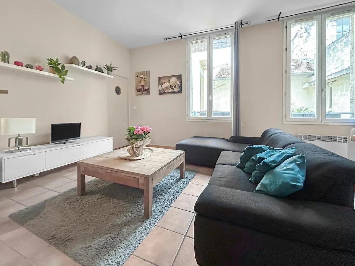 Apartment Ferienwohnung Sejour Authentique En Plein Centre D Avignon Frankreich